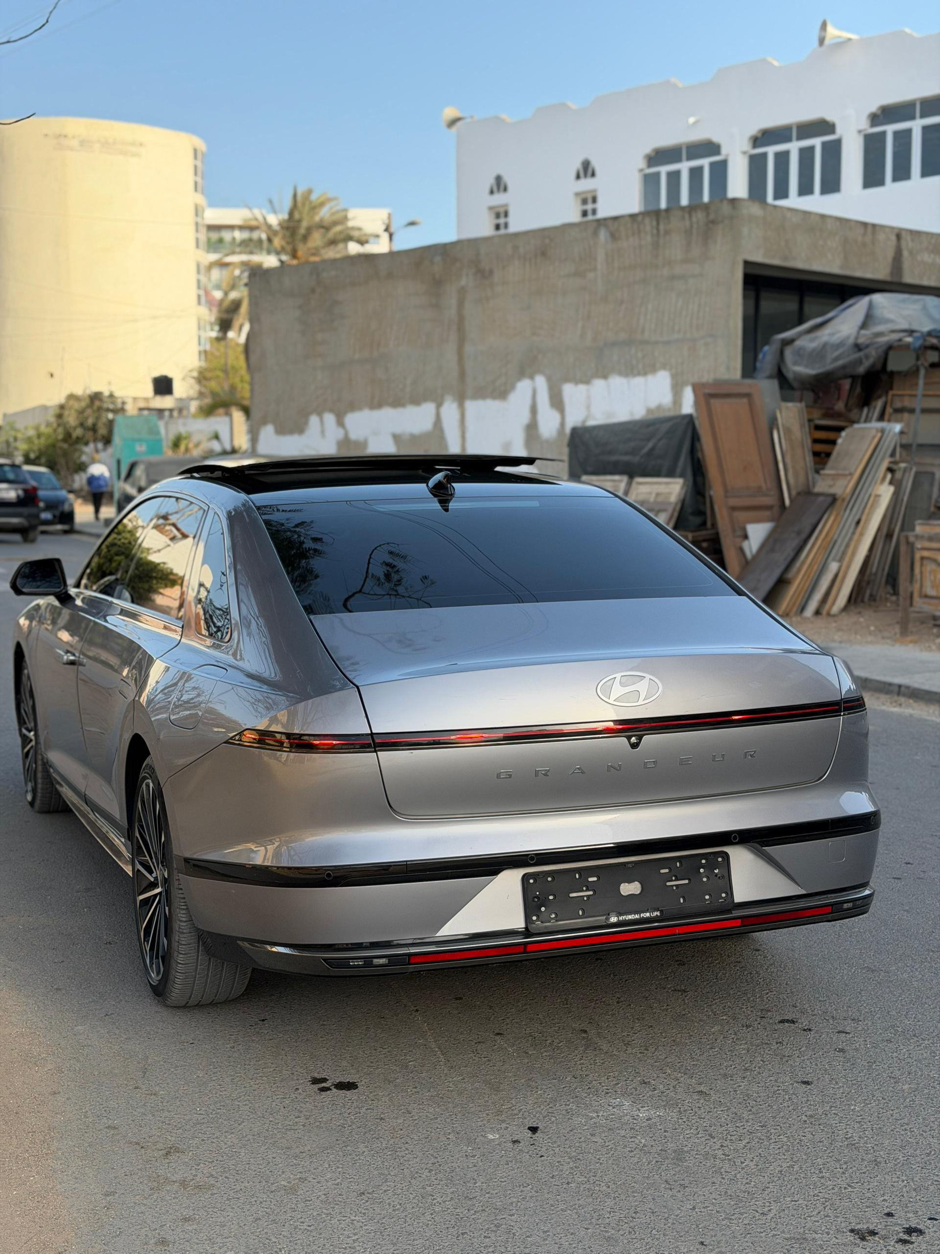 Hyundai Grandeur 2024– Berline de Luxe, Technologie et Confort