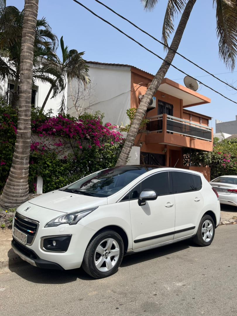 Peugeot 3008 BlueHDi 2016