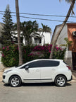Peugeot 3008 BlueHDi 2016