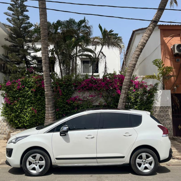 Peugeot 3008 BlueHDi 2016