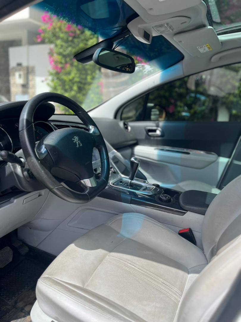 Peugeot 3008 BlueHDi 2016
